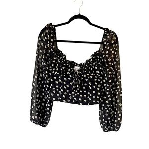 Princess Polly black and white floral long sleeve crop top blouse size 4